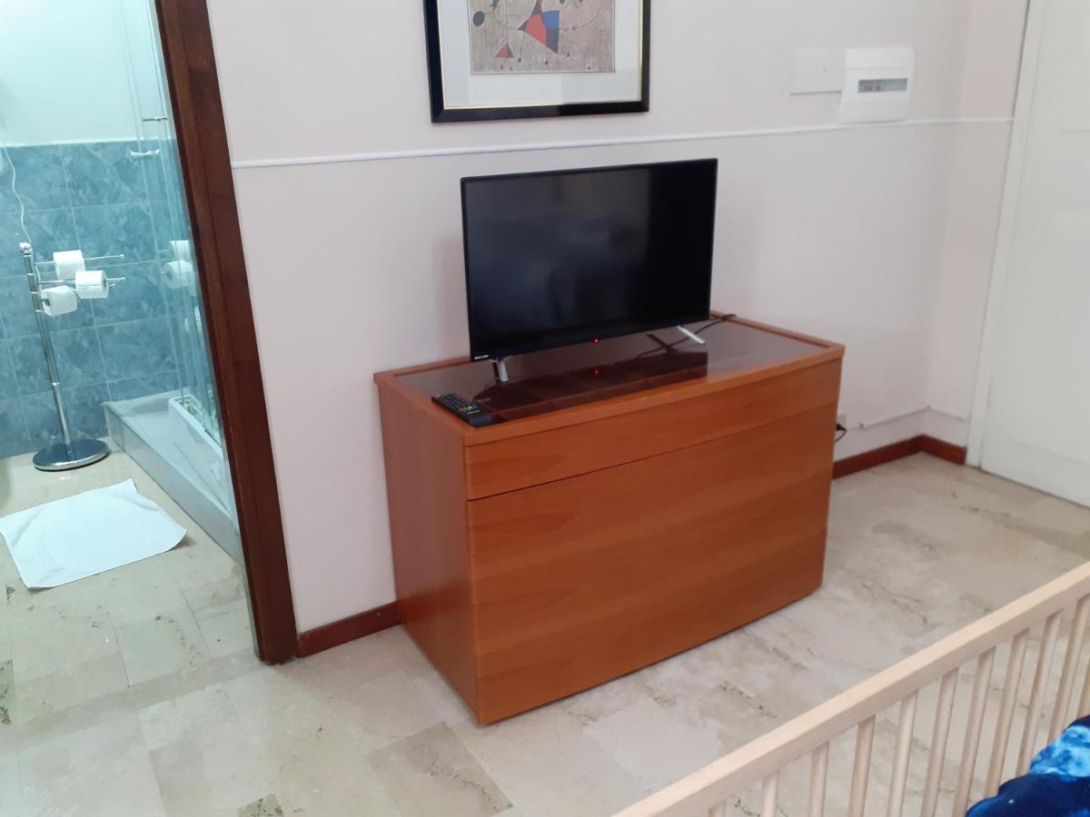 Gira Guest House Комо Экстерьер фото