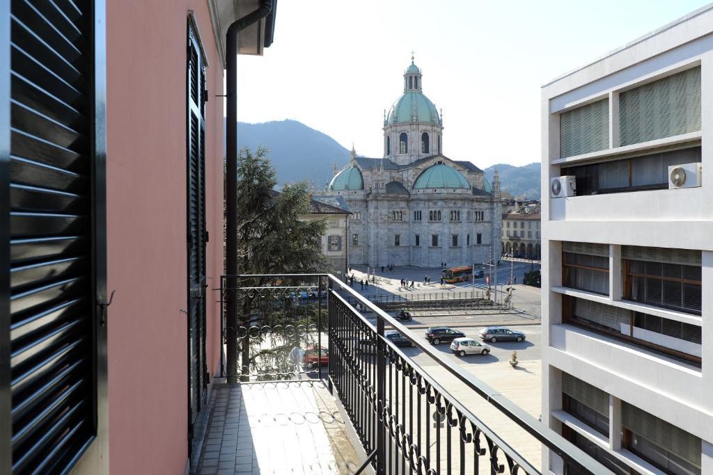 Gira Guest House Комо Номер фото