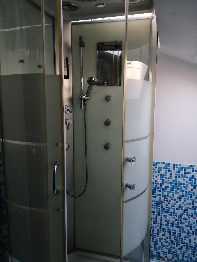 Gira Guest House Комо Экстерьер фото